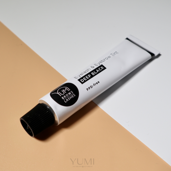 YUMI™ Farbe Deep Black